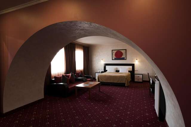Отель Erebuni Hotel Yerevan Ереван-33
